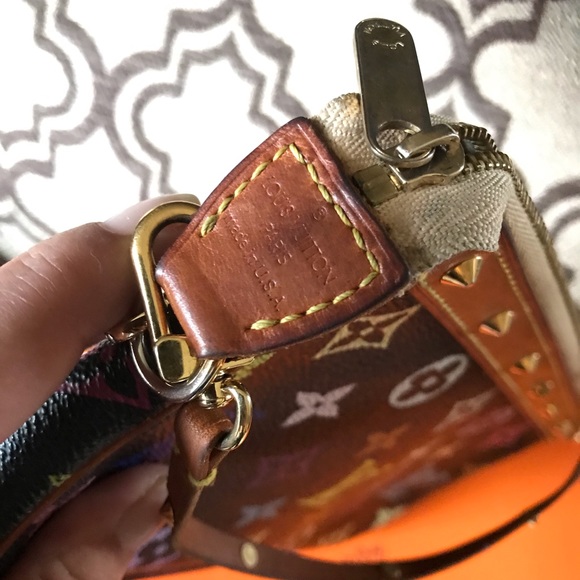 Louis Vuitton Pochette - Picture 3 of 8